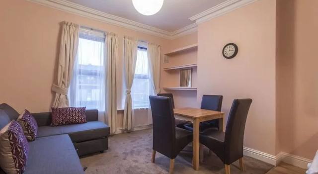 Апартаменты North Circular Studios 3