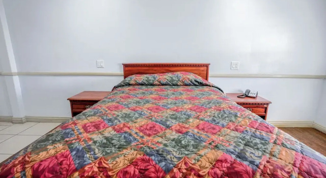 Двухместный номер Standard Day & Night Inn
