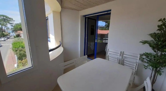 Апартаменты Appt T3 à 150m des plages du moulleau + terrasse avec apreçu mer