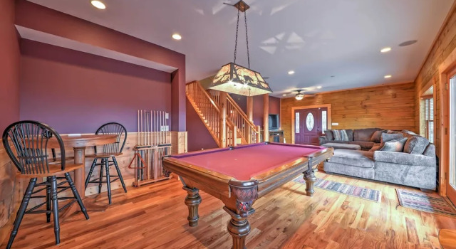 'the Cozy Bear Cabin: Upscale Deck & Mtn Views!, Reserva ahora Casa o chalet Bamboo Estados Unidos