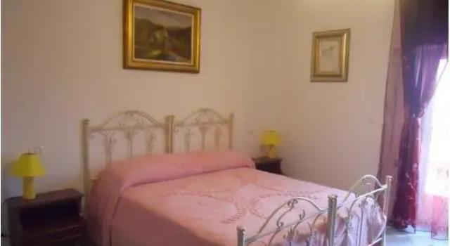 Villa Al Mare, Book Villa Sommerhuse i Brindisi, Hytte