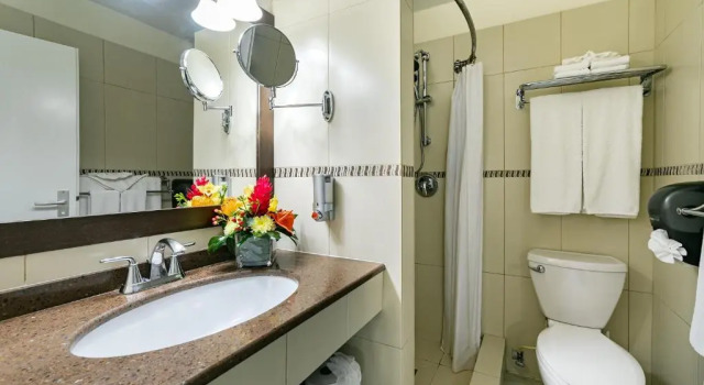Полулюкс La Vista Beach Resort