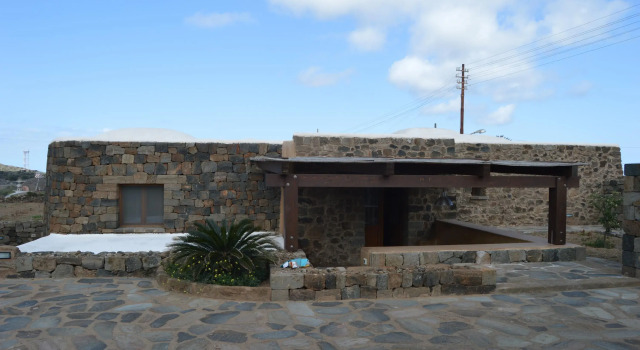 Dammuso Vigneto, Prenota Hotel Pantelleria Isola di Pantelleria