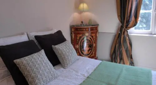 Les Chambres du Manoir de Guitry, Забронировать Отель  