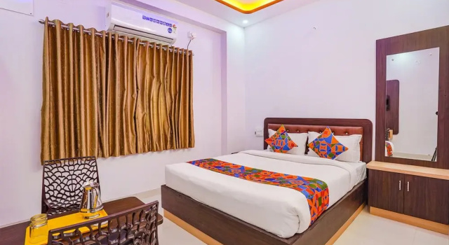 Номер Deluxe Fabhotel Sri Ram Comforts