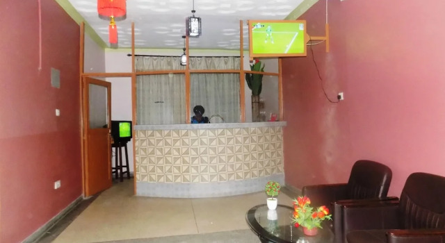 Hotel B Plus