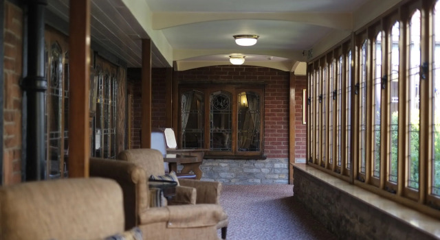 Macdonald Alveston Manor Hotel & Spa, Забронировать Курортный отель Отели Стратфорд-апон-Эйвон 4 звезды, рядом с Bancroft Gardens, 4*