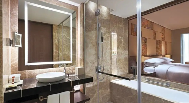 Одноместный клубный номер Standard Sheraton Grand Bengaluru Whitefield Hotel & Convention Center