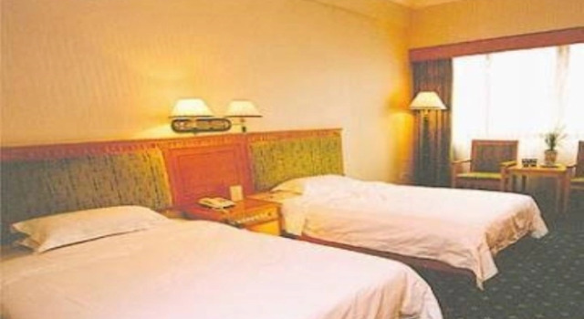 Gui Xing Hotel, Забронировать Отель Отели Гуйлинь 3 звезды, рядом с Guilin Sports Centre, 3*