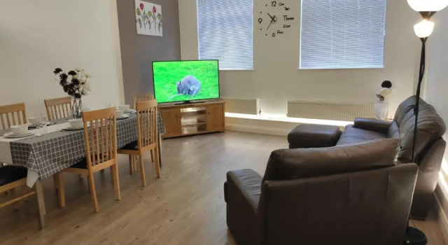 City Centre duplex 3rooms apartment with parking, Забронировать Апартаменты/квартира Апартаменты Ноттингемшир, Апартаменты/квартира