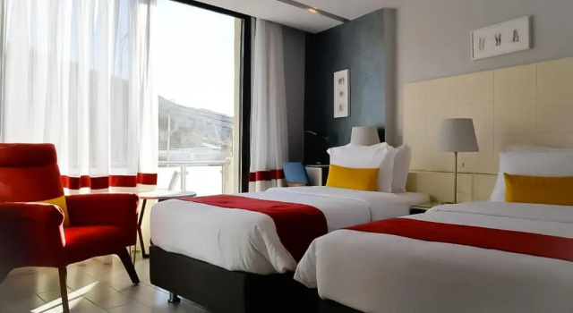 Двухместный номер Deluxe с балконом Petra Boutique Hotel