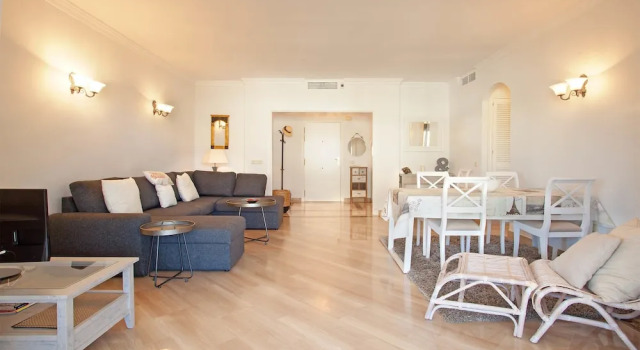 Luxury beach apartment Elviria, Marbella