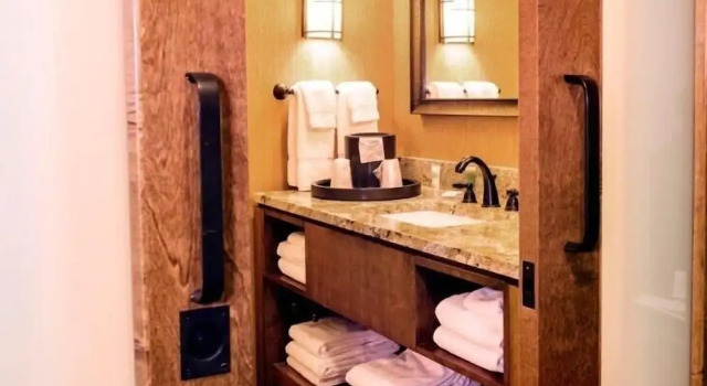 Четырёхместный номер Standard с видом на горы Amicalola Falls State Park & Lodge