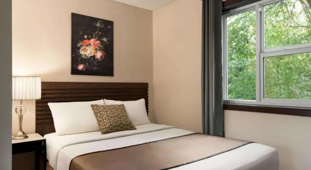 Двухместный номер Thriftlodge Edmonton