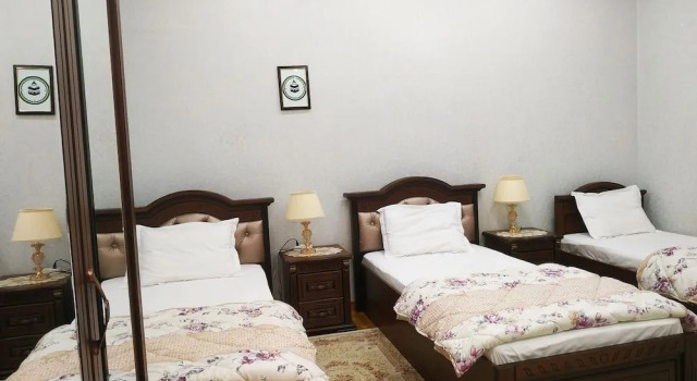 Happy House Hotel