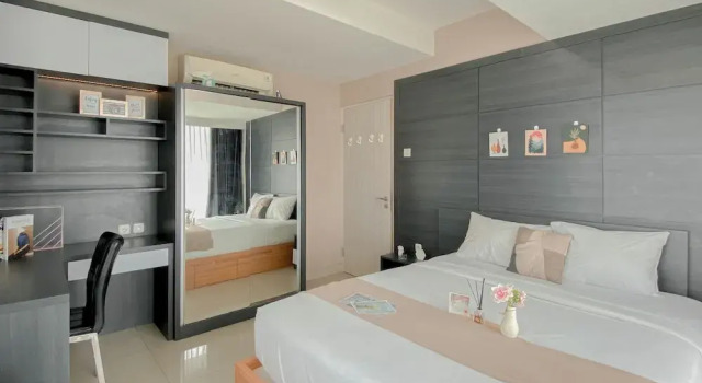 Nice And Elegant 2Br At Grand Kamala Lagoon Apartment, Book Apartment Bekasi West Java