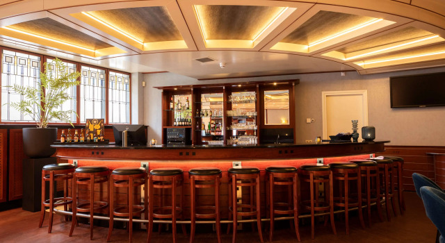 Flonk hotel Groningen centre, Rezervovat Hotel 3hvězdičkové hotely v Groningen, 3*