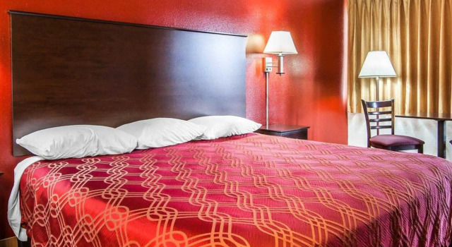 Номер Standard Bend Inn & Suites