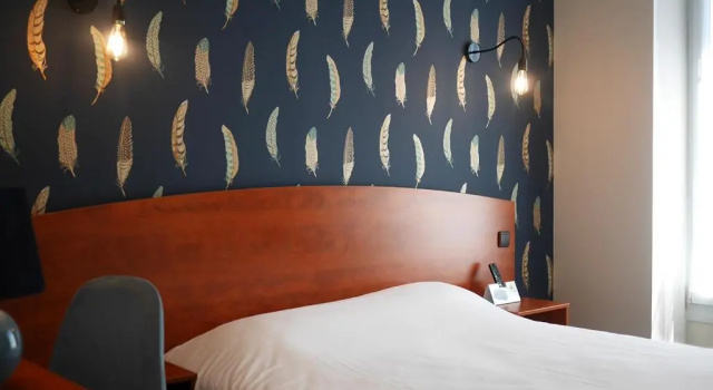 Двухместный номер Standard Logis Hôtel & Restaurant - Le Saint-Louis