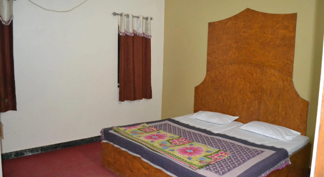 Hotel Maurya