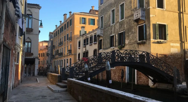 Ca' Giulia, Забронировать Отель Венеция Венето, рядом с Accademia Bridge