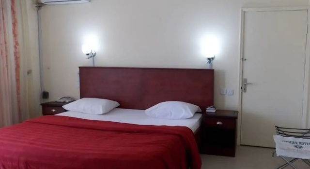 Номер Classic Premier Hotel