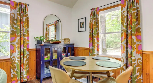 Lakefront Cabin < 3 Mi to Dtwn Eureka Springs!, Забронировать Дом для отпуска Юрика-Спрингс Northwest Arkansas