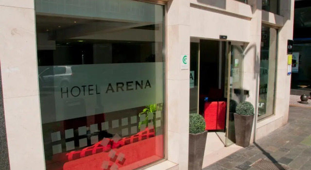 Hotel Arena, Забронировать Отель Отели Хихона с завтраком, рядом с Площадь Ховельяноса, Завтраки