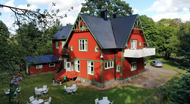 STF Vandrarhem Alingsås Villa Plantaget, Book Villa  
