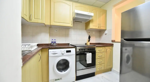 Апартаменты Standard с балконом Marina Park 1 Bed with Study for 3 People