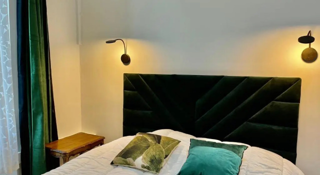 Апартаменты Spacious 3 BR flat Nice center - magnificent view