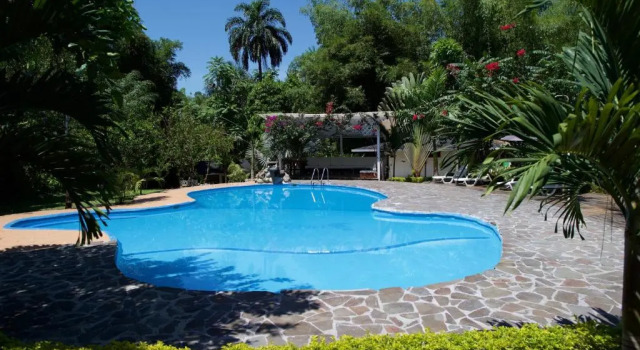 Terra Luna Lodge, Book Hotel Hotels in Amazonas with Parking, Parking