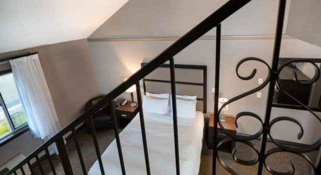 Люкс Deluxe Prestige Vernon Hotel