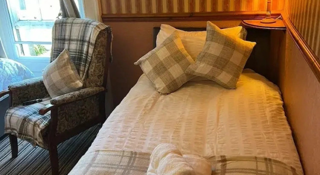 Двухместный номер Standard с красивым видом из окна Edinburgh Travel Guest House