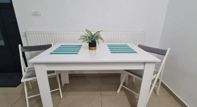 Seby Studio, Prenota Hotel Palazu Mare Romania