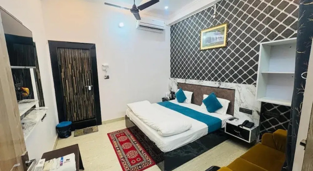 Двухместный номер Deluxe Shri Radhe Radhe Paying Guest House
