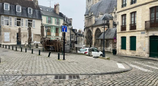 Petit F2 fonctionnel plein centre et proche gare