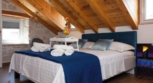 Rustic Chic, Prenota Appartamento Splitska 