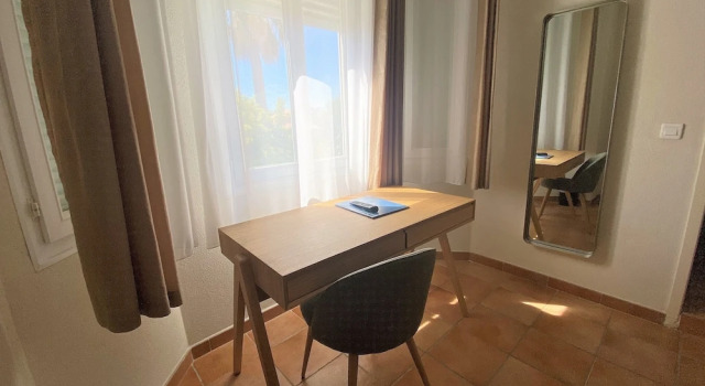 Номер Economy Splendid Hôtel