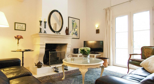 Classy Villa in Ecuras-Rouzède with Private Garden