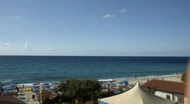Residence Il Turistico, Book Hotel Hotels in Zambrone with Parking, Parking