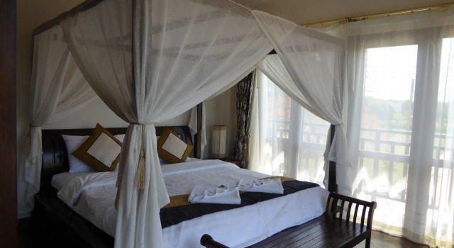 Tropicana Beach Villa at VIP Resort, Забронировать Курортный отель Бан-Пхе провинция Районг, рядом с Национальный парк Кхао Лэм Я