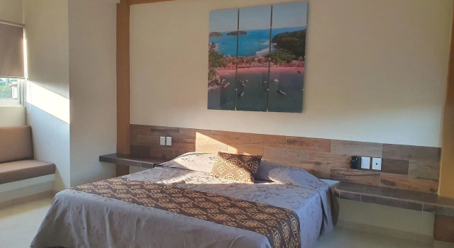 Hotel Casa Ixtapa, Забронировать Отель Отели Ixtapa-Zihuatanejo с бассейном, Бассейн
