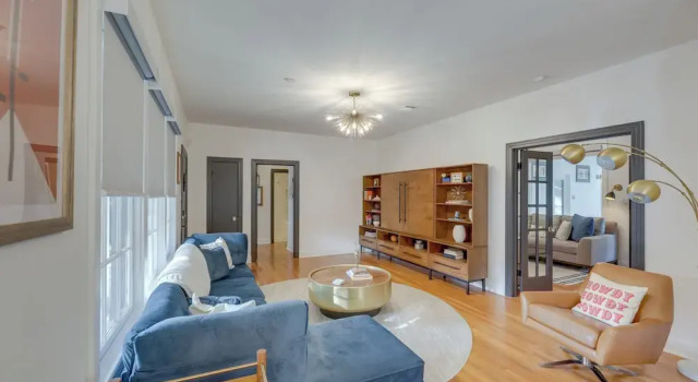 2 Mi to Downtown Austin: Family Home w/ Porch!