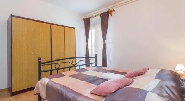 Amazing Home in Porec With Wifi and 3 Bedrooms, Забронировать Отель Пореч Poreč Riviera, 3* 4*