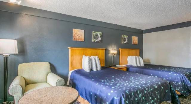 Четырёхместный номер Standard Scottish Inns Harrisburg-Hershey South