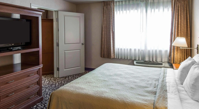 Quality Inn Kennewick, Забронировать Отель Кенневик Tri-Cities