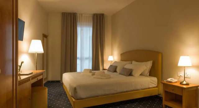 Трёхместный номер Superior Hotel Dorè