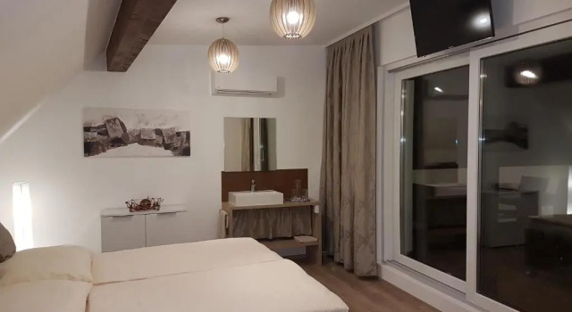 Penthouse Griemann 1 inkl Infrarotkabine und eigener Dachterrasse, Book Hotel Illmitz 