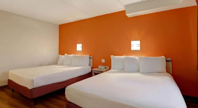 Четырёхместный номер Standard Motel 6-Lakeville, MN - South - Lakeville